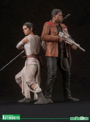 Figurine Star Wars 7 - Rey & Finn Figurine Star Wars 7 - Rey & Finn