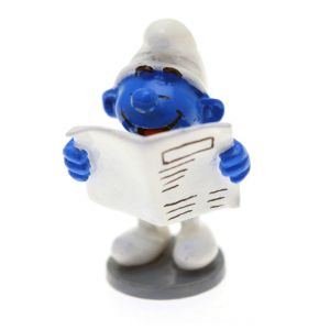 Figurine Schtroumpf lisant son journal - Pixi Figurine Schtroumpf lisant son journal - Pixi