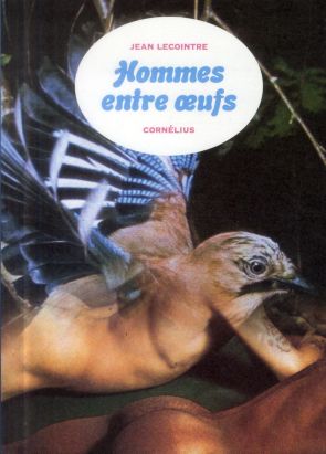 hommes entre oeufs
