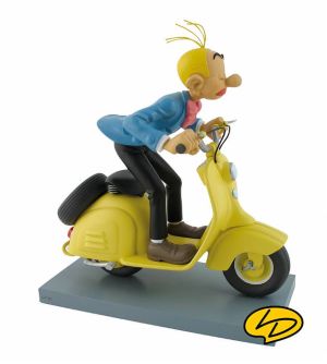 Figurine fantasio scooter, la course poursuite Figurine fantasio scooter, la course poursuite