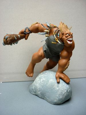 Figurine Hébus polychrome