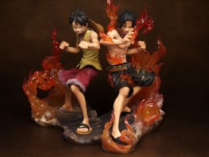 One Piece - Figurine DX - Monkey D. Luffy et Portgas D. Ace