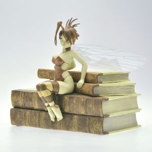 figurine Clochette et les Livres - Édition Whitechapel