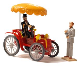 Herr Grossgrabenstein dans son tacot et Mortimer