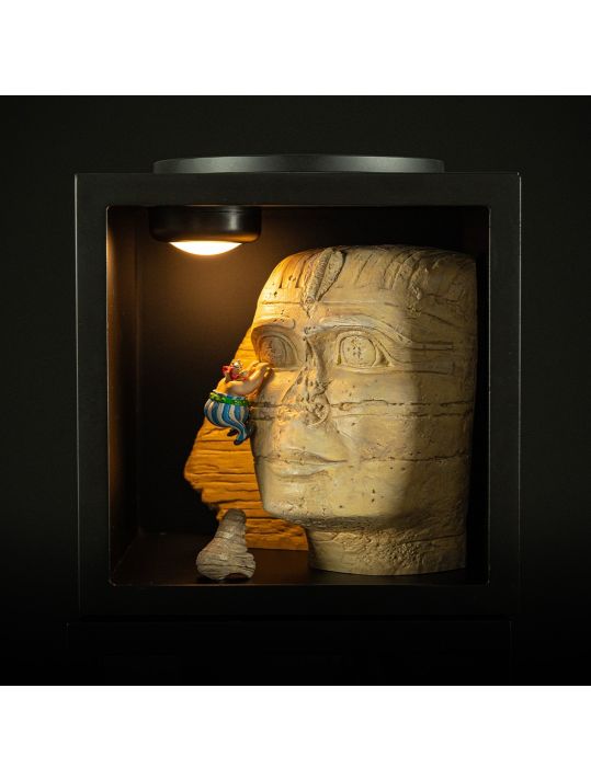 Figurine Pixi - Obélix et le nez du Sphinx - collection Pixirama main product photo