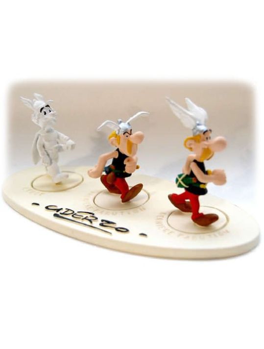 Figurine L'évolution d'Astérix (1959 à 2004) main product photo