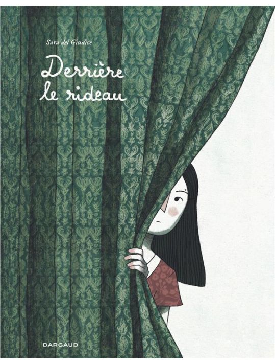 Derrière le rideau main product photo