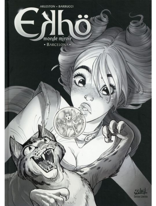 Ekhö monde miroir tome 4 - Édition luxe noir et blanc main product photo