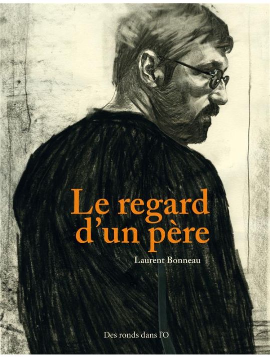 Le regard d'un père main product photo