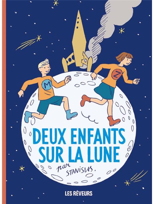 Deux enfants sur la lune main product photo