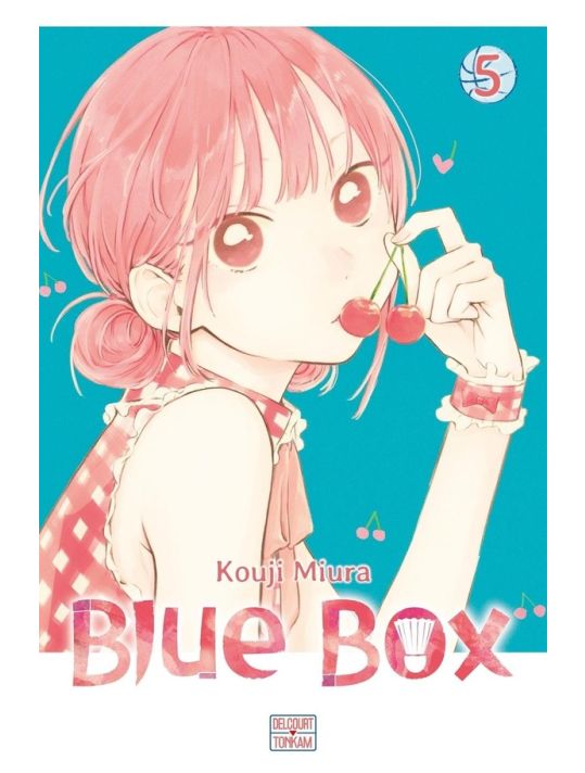 Blue box tome 5 main product photo