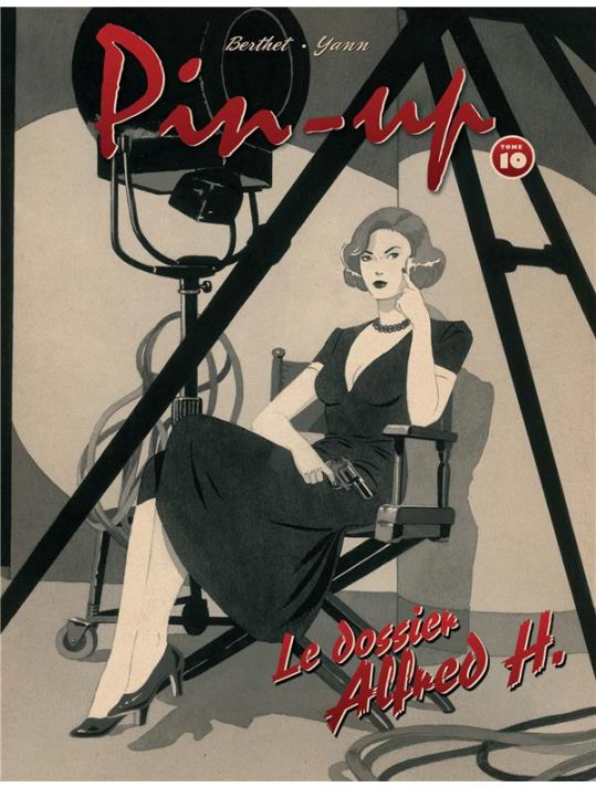 pin-up tome 10 - édition luxe N&B - le dossier Alfred H. main product photo