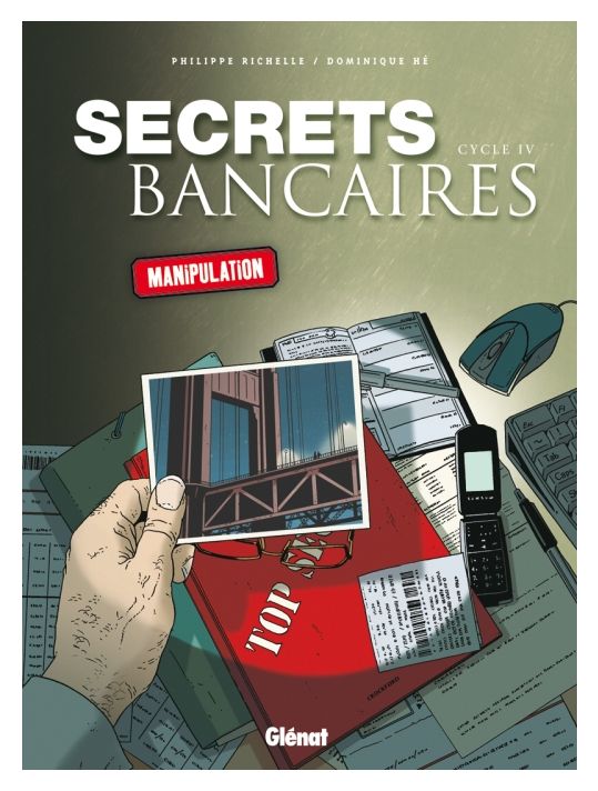 secrets bancaires ; coffret cycle 4 ; manipulation main product photo