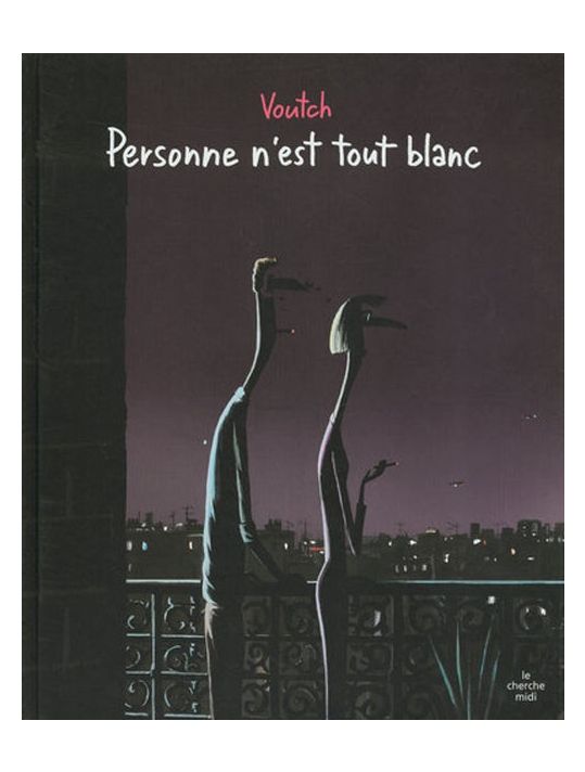 personne n'est tout blanc main product photo