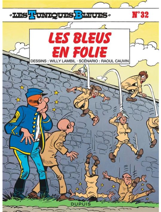 les tuniques bleues tome 32 - les bleus en folie main product photo