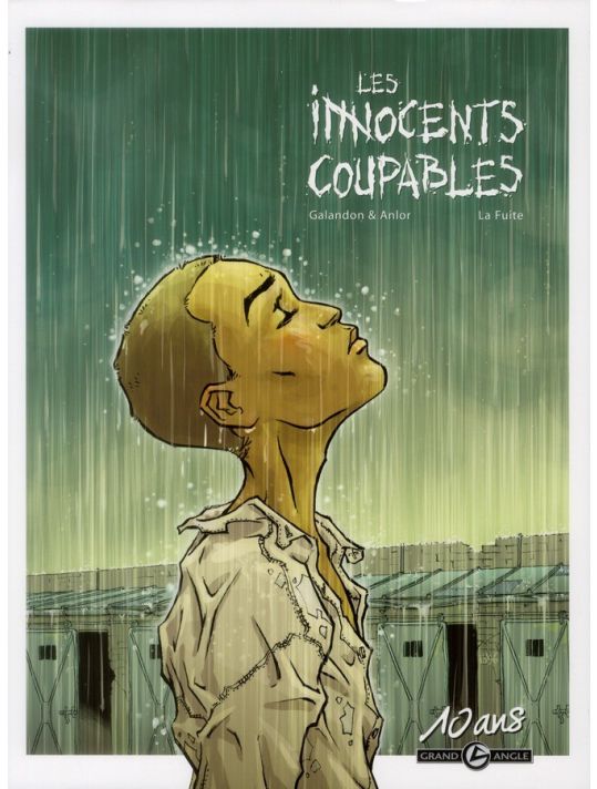 les innocents coupables tome 1 - la fuite - édition 10 ans grand angle main product photo