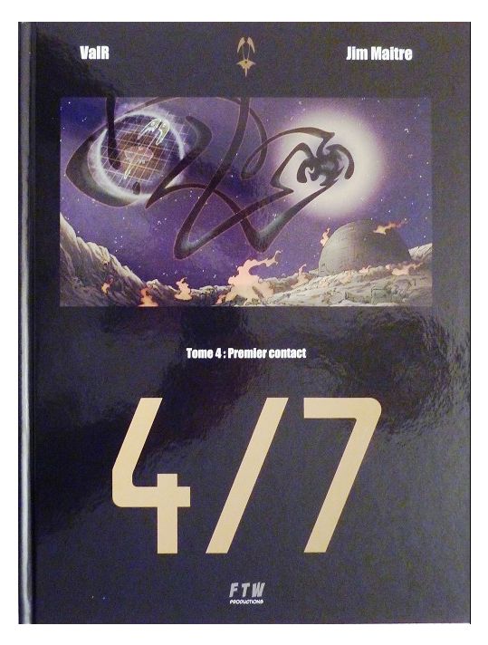 7 tome 4 - 4/7 : Premier contact (éd. 2014) main product photo