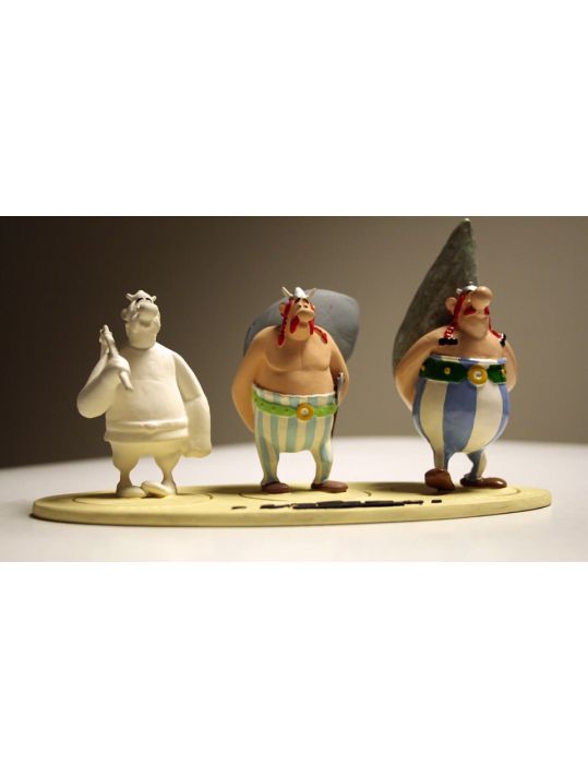 Figurine l'évolution d'obélix main product photo