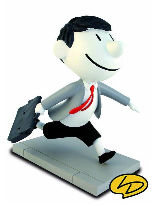 Figurine le petit nicolas avec son cartable, monochrome main product photo