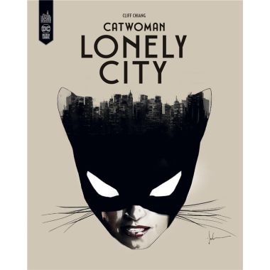 Catwoman lonely city