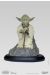 Figurine Yoda utilisant la force